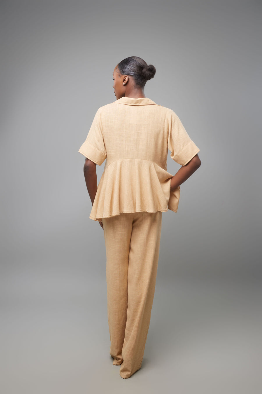 ENSEMBLE LIN PANTALON DECOUPE BEIGE